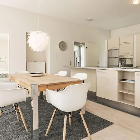 Semesterbostad Charming Holiday Home In Lb K With Scenic Surroundings Ålbæk