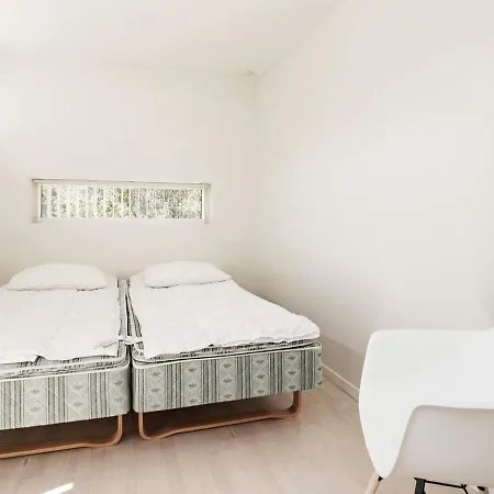 Semesterbostad Charming Holiday Home In Lb K With Scenic Surroundings Ålbæk